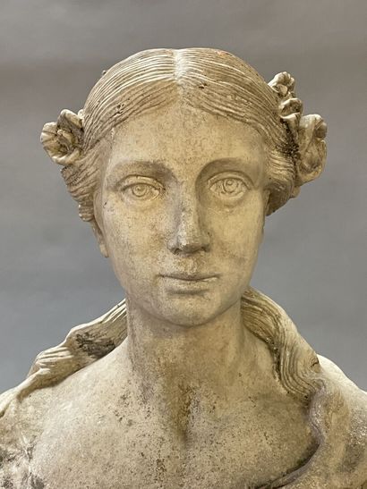 French school XIX°.
Bust of a young woman...