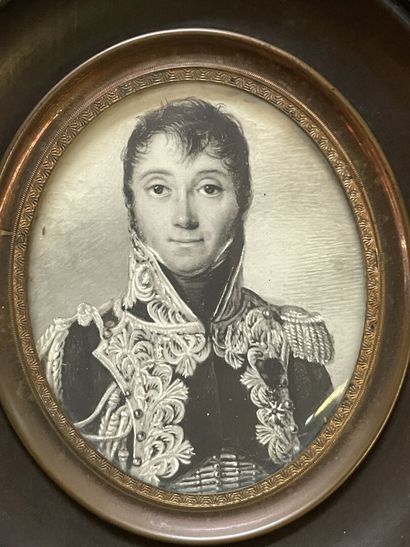 French school XIX°.
Portrait of an officer....
