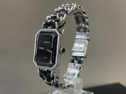 CHANEL
Première L.Vers: 1987.
Montre bracelet...