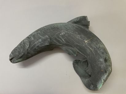 Bronze trout, antique patina, forming a fountain....