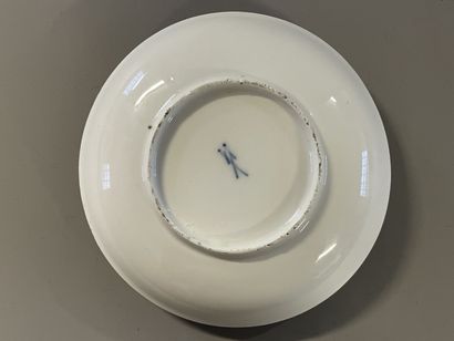 MEISSEN 18TH CENTURY
Porcelain cup with its...