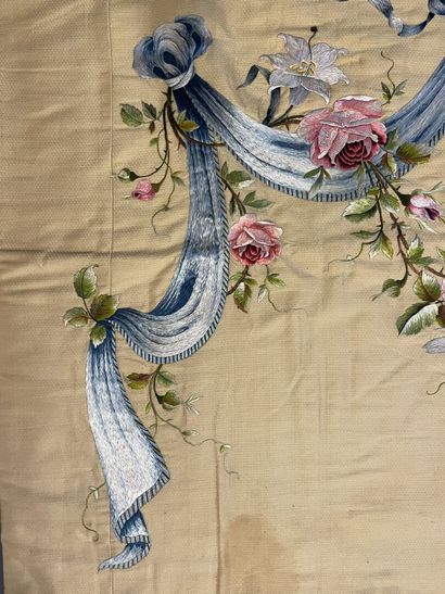 Embroidered drapery and garlands of roses...