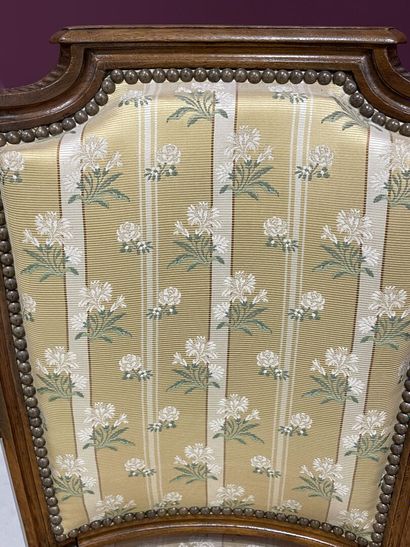 Pair of armchairs LXVI
88 x 59 x 52 cm. 