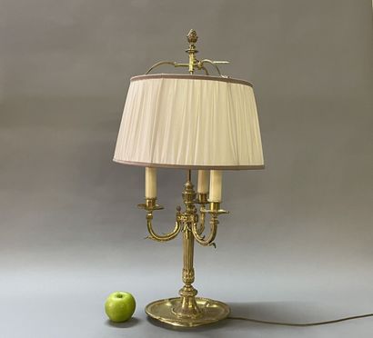 Lamp bouillotte in bronze with three lights,...