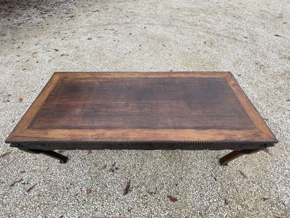 Grande table de salle à manger ou de bibliothèque,...