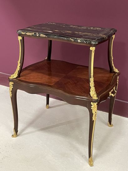 Tea table in frieze, marble top, underlined...