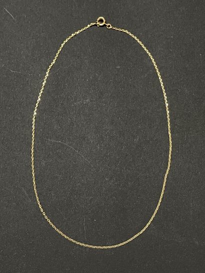 Chaine en or , fine maille.
Or 750°/00
L:...