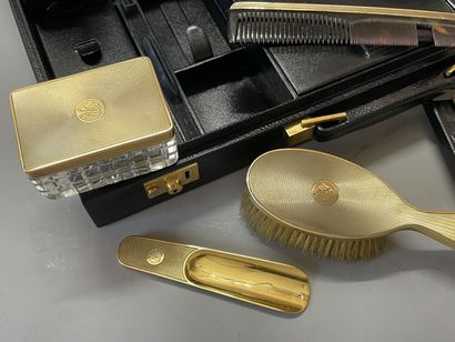 Luxueuse valise comprenant une mallette de...