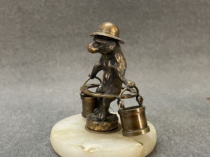 VIENNE Deux statuettes en bronze figurant...