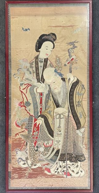 CHINE XIX°:
Grande tenture brodée de fils...