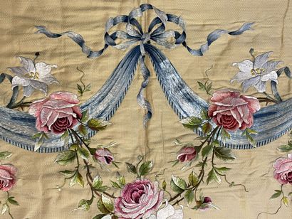 Embroidered drapery and garlands of roses...