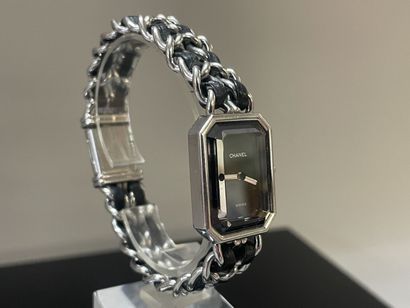 CHANEL
Première L.Vers: 1987.
Montre bracelet...