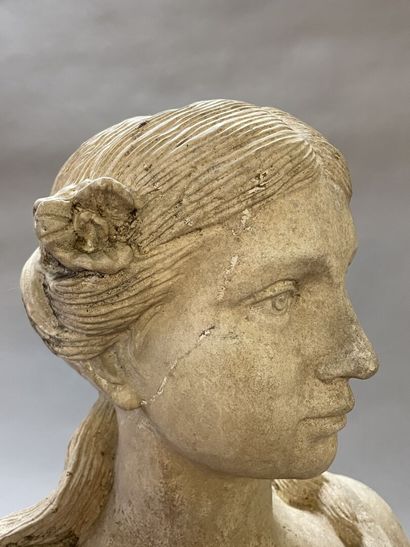 French school XIX°.
Bust of a young woman...