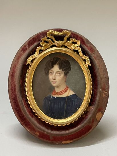 French school XIX°.
Miniature: Portrait of...