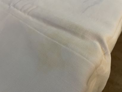 Grande nappe et douze serviettes en coton...