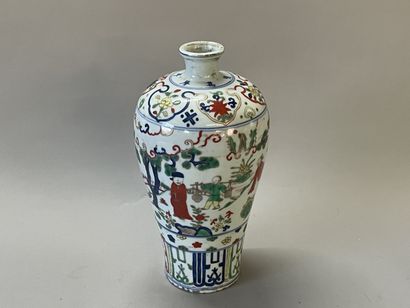 Chinese porcelain meiping vase with polychrome...