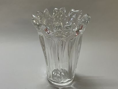 SCHNEIDER
Grand vase en cristal bullé, col...