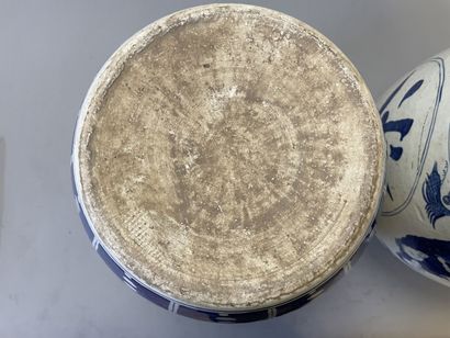 Pair of large covered ginger pots in Chinese...