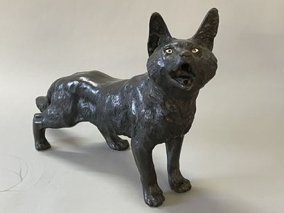 Wolf. 
Sculpture in patinated bronze, 
Japan...