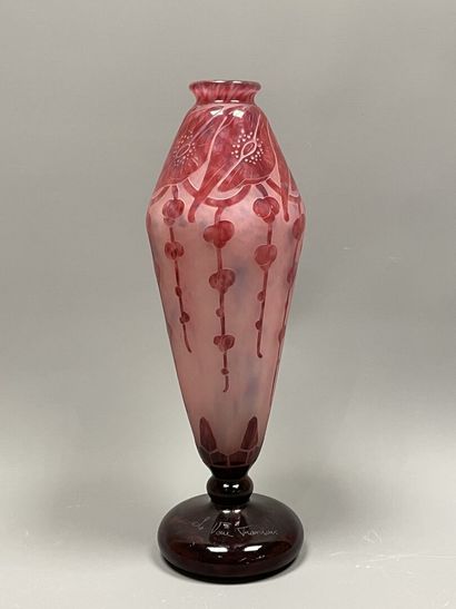 Le Verre Français
Grand vase sur piedouche...