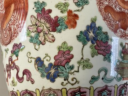 A Chinese porcelain lamp base decorated with...