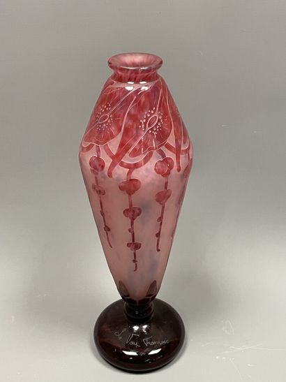 Le Verre Français
Grand vase sur piedouche...