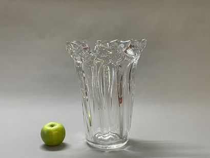 SCHNEIDER
Grand vase en cristal bullé, col...