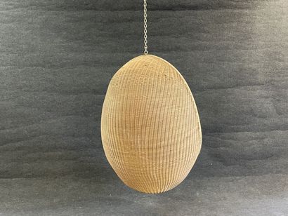Swinging armchair to suspend, frame alu tressasge...