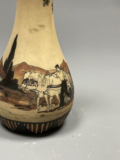 CIBOURE VE
Vase with decoration of cowherd...