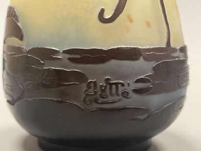 GALLE Etablissements:
Vase piriforme à col...