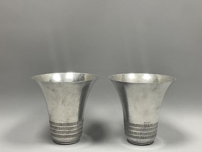 René DELAVAN (actif de 1926-1958)
Paire de...
