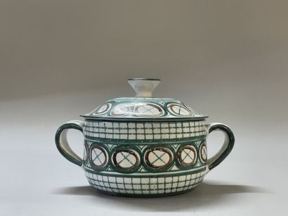 Robert PICAULT (1919-2000)
Soupière à oreilles...