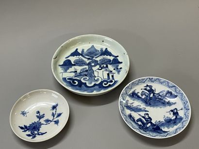 Set of three porcelain bowls of China for...