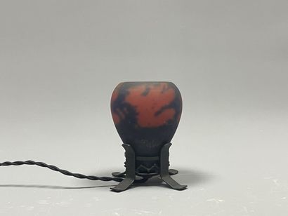 ROBJ Paris:
Veilleuse brule-parfum en verre...