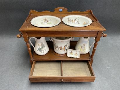 Table de toilette de poupée en pitchpin avec...
