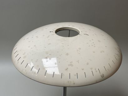 PHILIPS et Christian Louis Kalff. 
lampe...