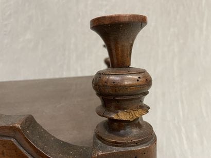 Provençal bread basket in carved wood and...