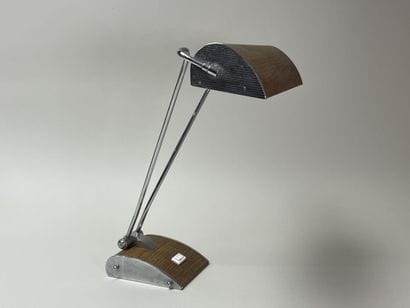 JUMO
Lampe de bureau en métal chromé et imitation...