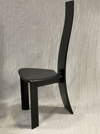 TRANEKAER DENMARK: 
Suite de six chaises...