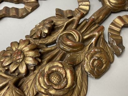 Pair of carved and gilded decorative woodwork.
Regency...