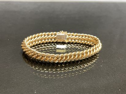 Gold bracelet.
Gold 750°/00
L: 21 cm
weight...