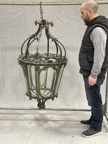Important lantern in bronze and glass with...