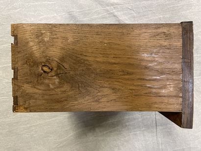 Semainier inlaid with flowers and cubes in...