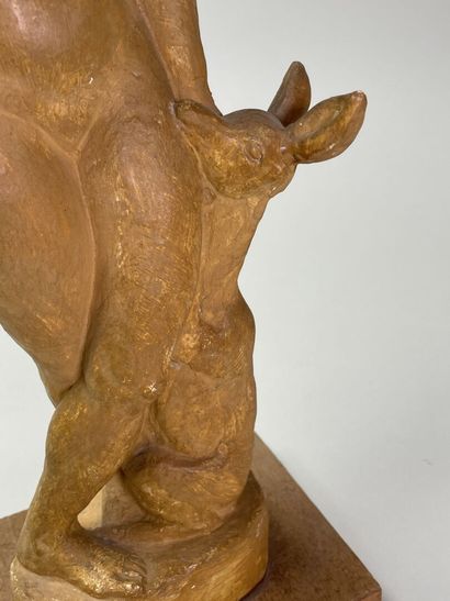 Jean TERZIEFF (1894-1978)
Woman with a fawn.
Patinated...