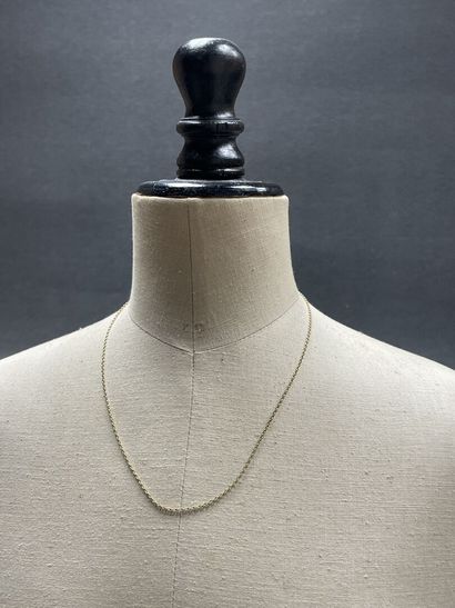 Chaine en or.
Or 750°/00.
L: 51,5 cm
Poid...