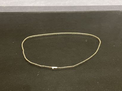 Chaine en or maille ronde.
Or 750°/00.
L:...