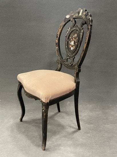 Chair and worker in boiled cardboard and...