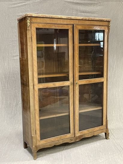 Pair of bookcases in rosewood and satinwood,...