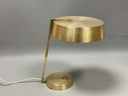 Lampe de bureau en laiton. 
Design italien...