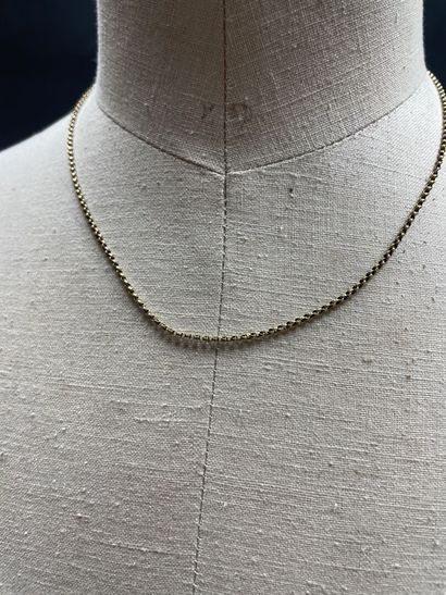 Chaine en or maille ronde.
Or 750°/00.
L:...